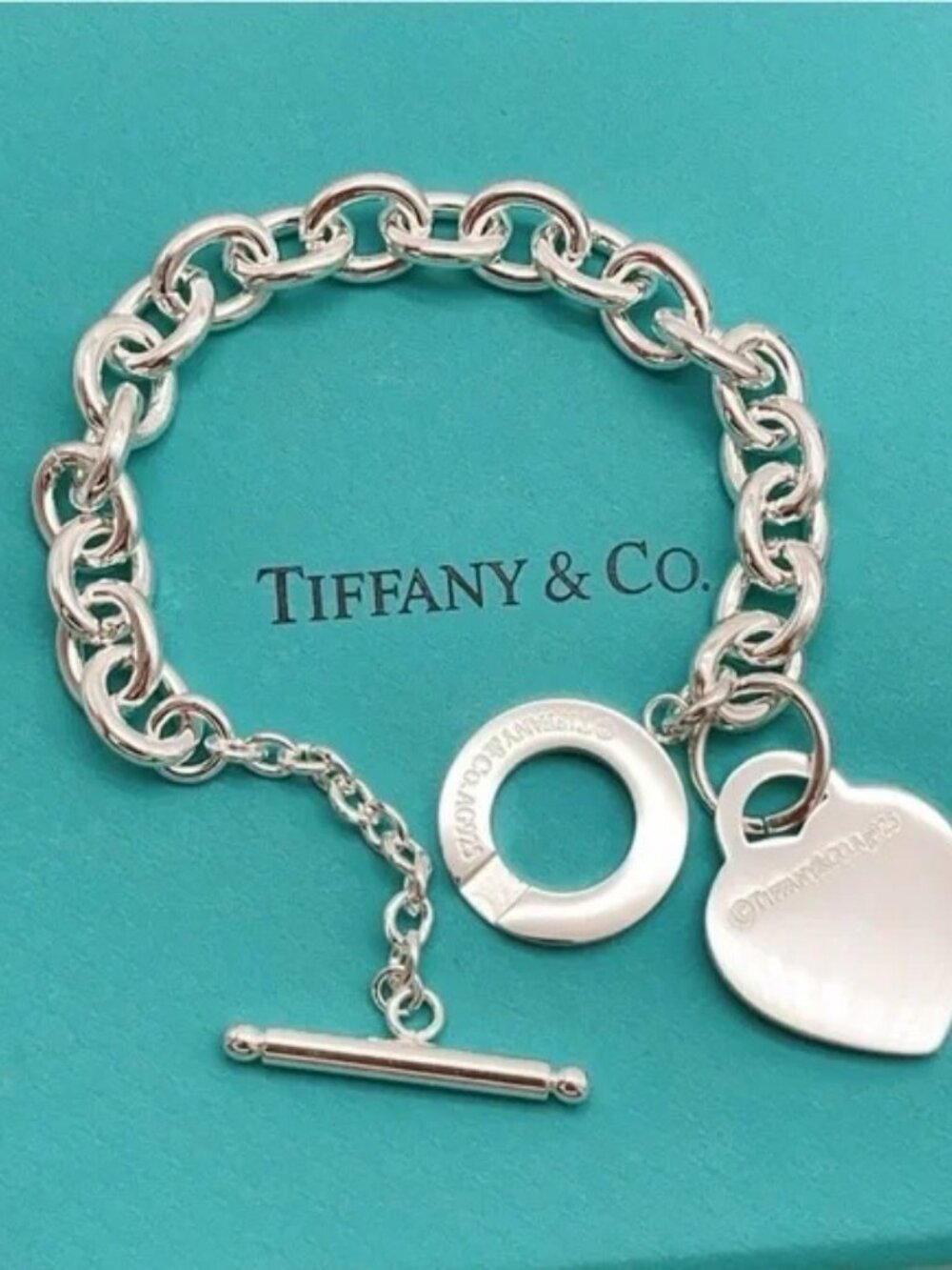 Tiffany & Co. Return to Tiffany Heart Tag Toggle Bracelet - Picture 2 of 5